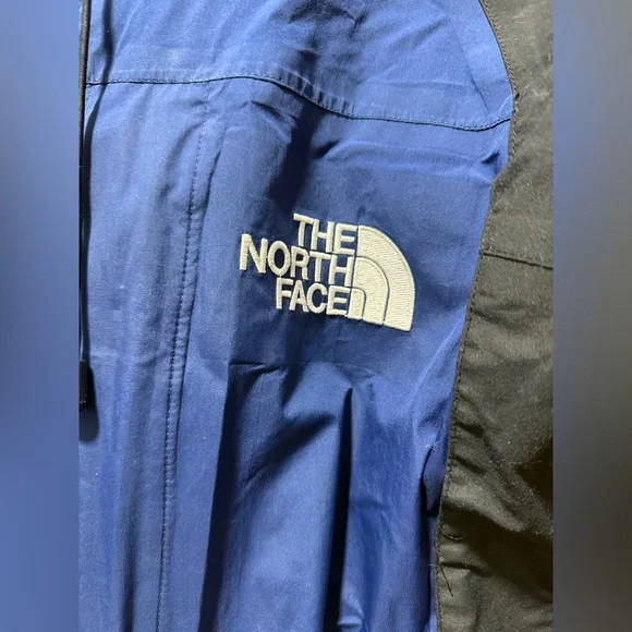 The North Face Men’s Summit Series GORE-TEX® Jacket-Vintage - Picture 6 of 15